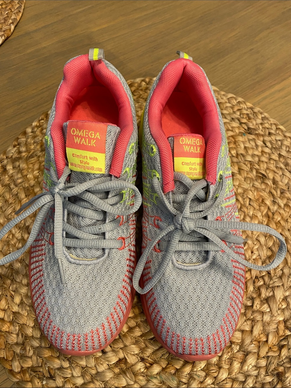 Women’s Gray & Pink Athletic Sneakers